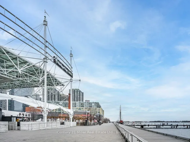 Additional image 29 of 230 Queens Quay Unit 628