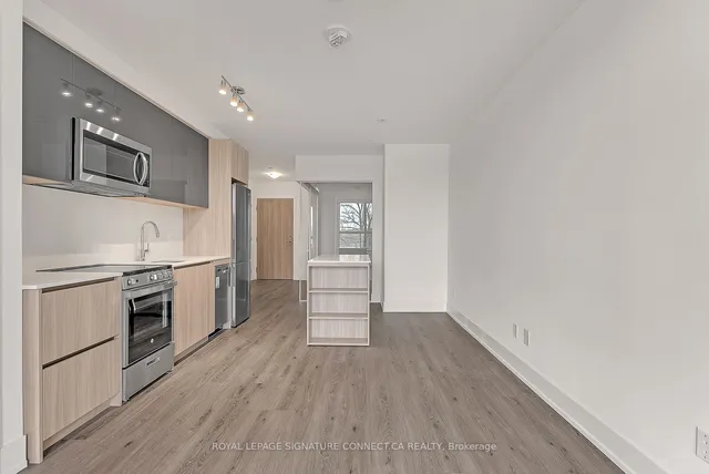 Additional image 11 of 3100 Keele St Unit 325