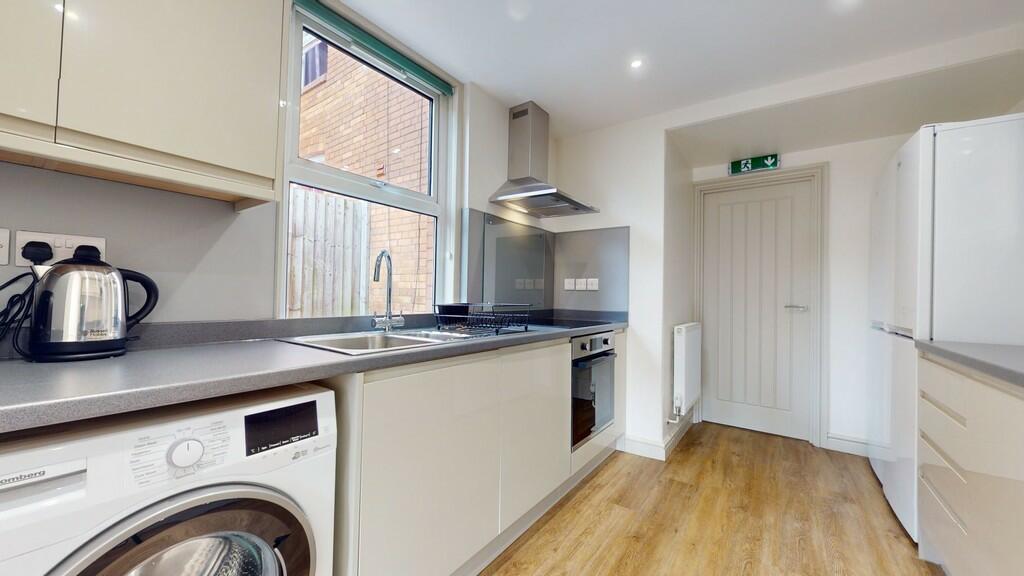 Additional image 5 of Crofton Park, Yeovil