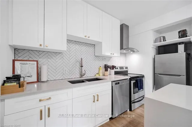 Additional image 4 of 11 MANSION St