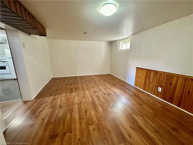 Additional image 24 of 15 Cornell Ave