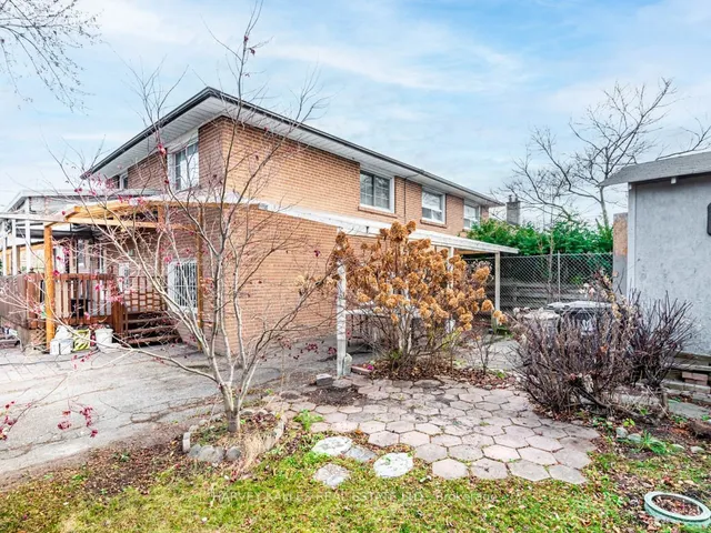 Additional image 33 of 100 Fenside Dr