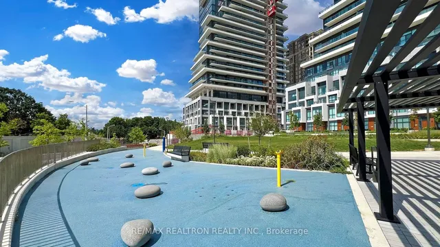 Additional image 32 of 30 Inn On The Park Dr Unit 305