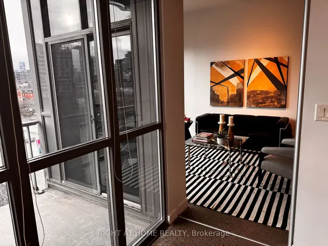 Additional image 17 of 625 Queen St Unit 408