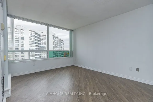 Additional image 14 of 330 Alton Towers Circ Unit 1613