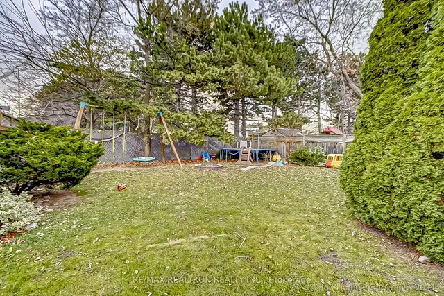 Additional image 16 of 100 Baycrest Ave