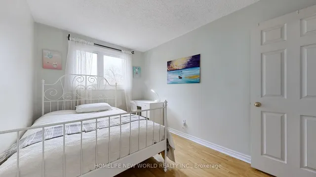 Additional image 19 of 227 Hollyberry Tr