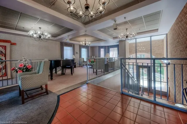 Additional image 38 of 1414 King St Unit 202