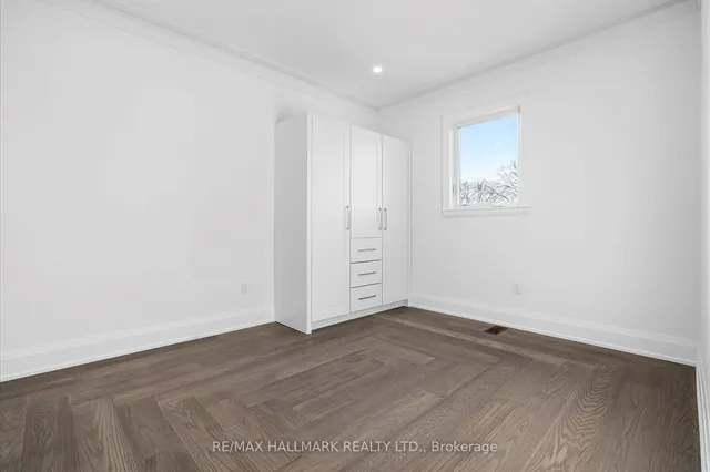 Additional image 27 of 27 Antonio Crt Unit 1B