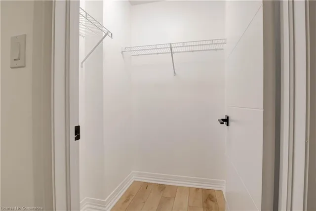 Additional image 27 of 261 Woodbine Ave Unit 71