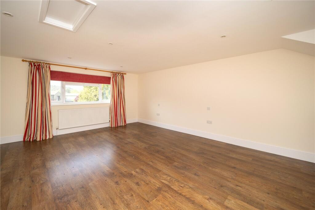 Additional image 4 of Petticoat Lane, Dilton Marsh