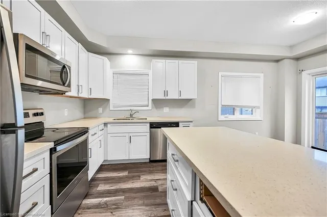 Additional image 15 of 31 Pondcliffe Drive Dr