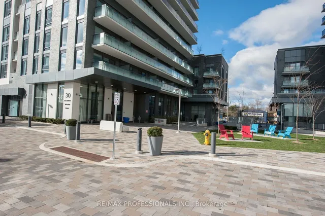 Additional image 39 of 30 Samuel Wood Way Unit 1301