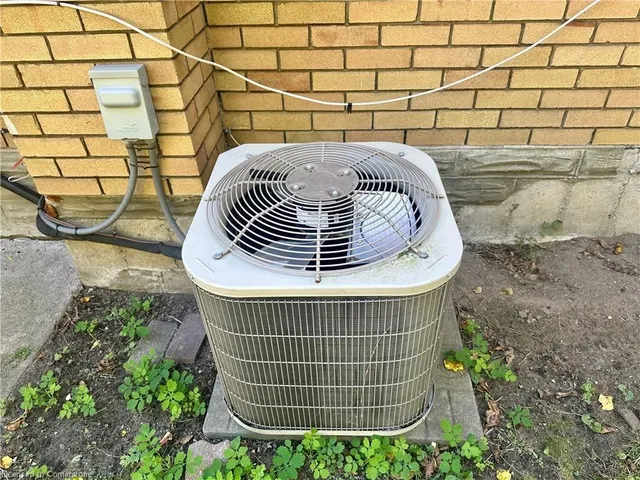 Additional image 39 of 15 Cornell Ave