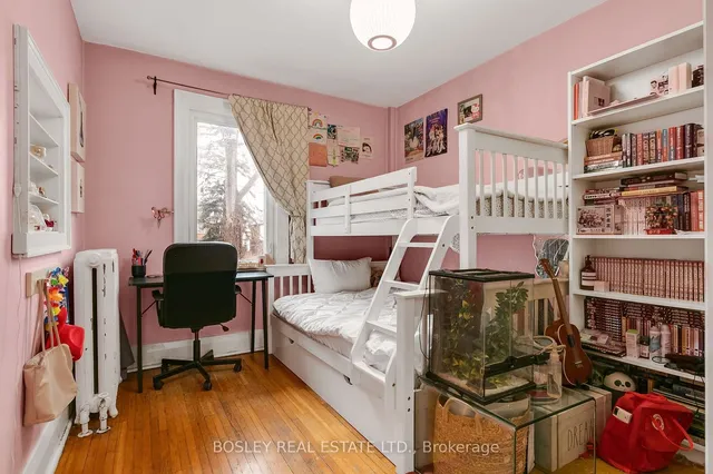 Additional image 26 of 60 Fairlawn Ave