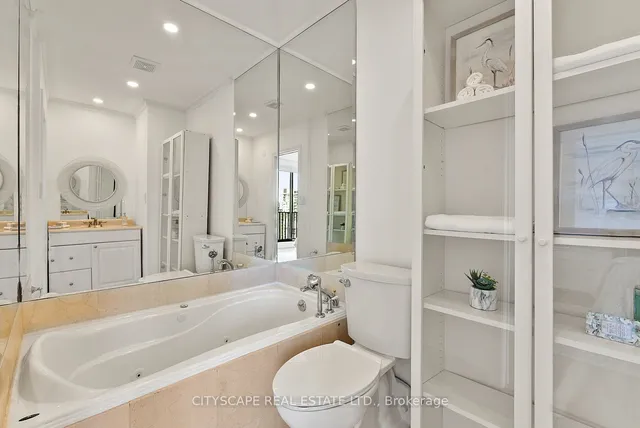 Additional image 14 of 33 Harbour Sq Unit 3510