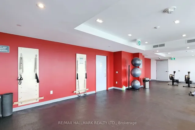 Additional image 32 of 3220 Sheppard Ave Unit 421