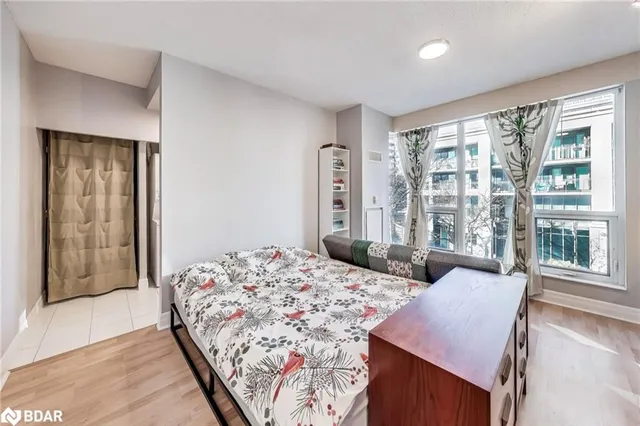 Additional image 2 of 58 Marine Parade Dr Unit 221