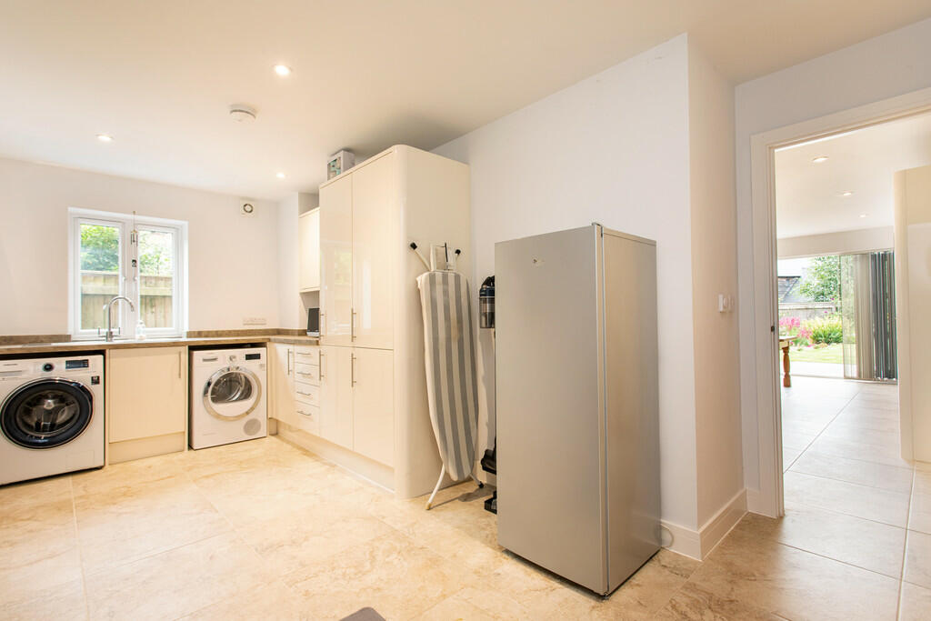 Additional image 8 of The Halve, Warminster