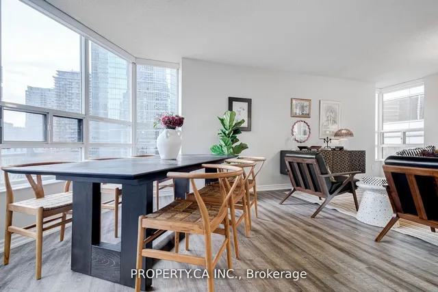 Additional image 11 of 71 Simcoe St Unit 904