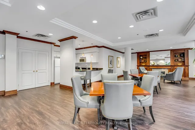 Additional image 34 of 17 Michael Power Pl Unit 505