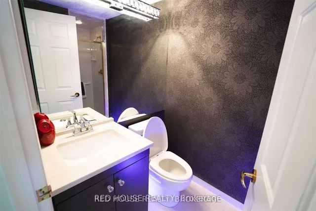 Additional image 8 of 1818 Bayview Ave Unit 704