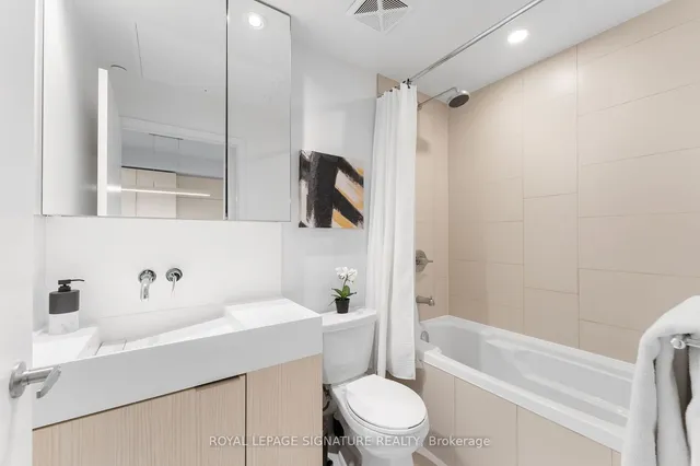 Additional image 7 of 20 Richardson St Unit 1018