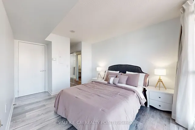 Additional image 15 of 38 Dan Leckie Way Unit 1612