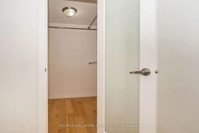 Additional image 34 of 362 The East Mall Unit 112