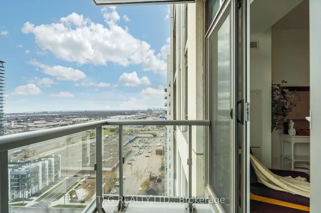 Additional image 8 of 17 Zorra St Unit 2108