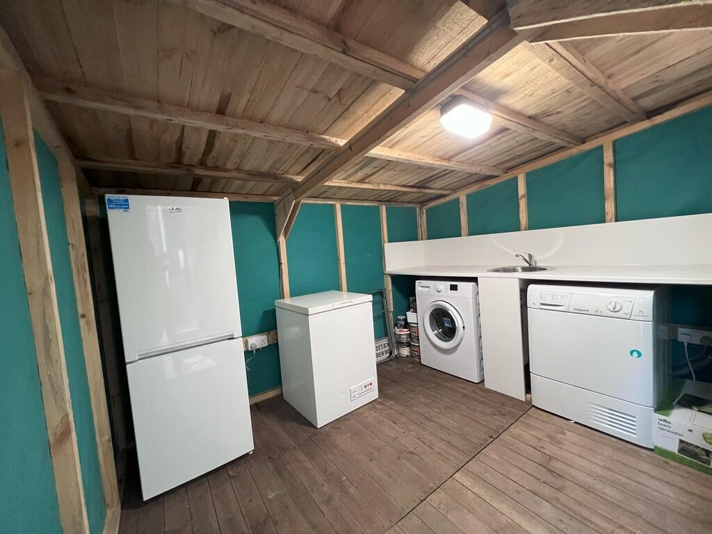 Additional image 4 of St George's Avenue, Yeovil