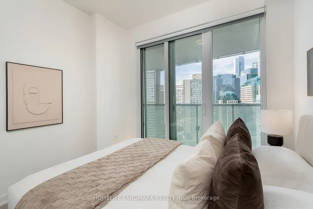 Additional image 13 of 15 Queens Quay Unit 2304