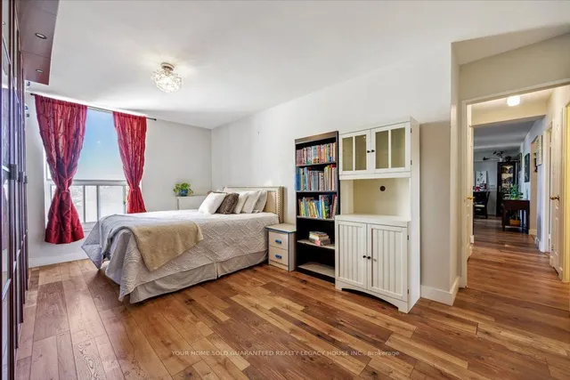 Additional image 9 of 130 Neptune Dr Unit 607