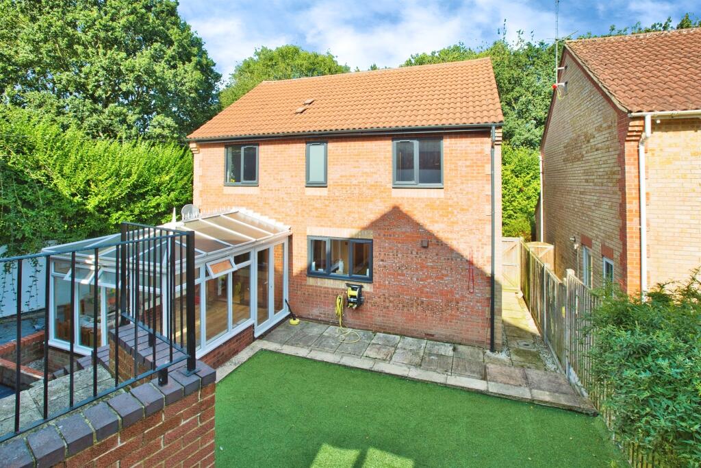 Additional image 18 of Shelley Close, Yeovil