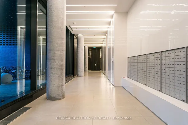 Additional image 34 of 158 Front St Unit 2114