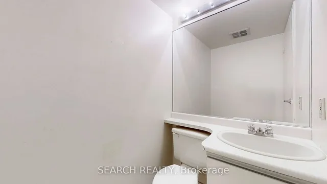 Additional image 24 of 10 Yonge St Unit 413