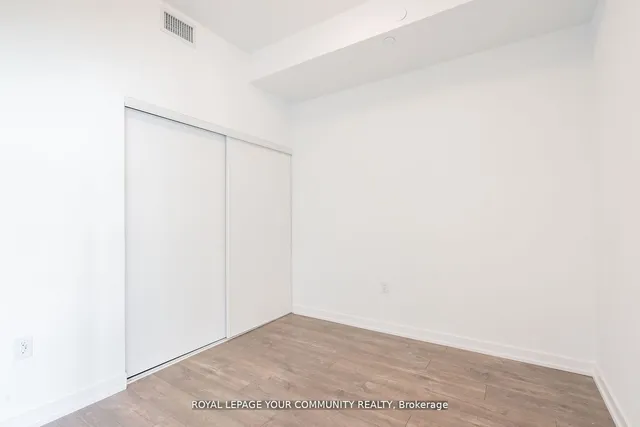 Additional image 12 of 2433 Dufferin St Unit 803