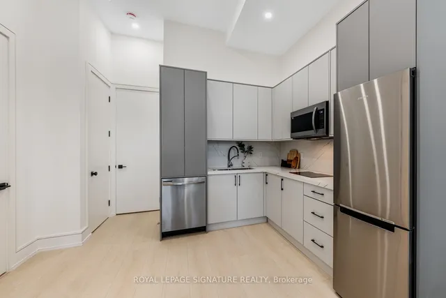 Additional image 36 of 5 Holborne Ave