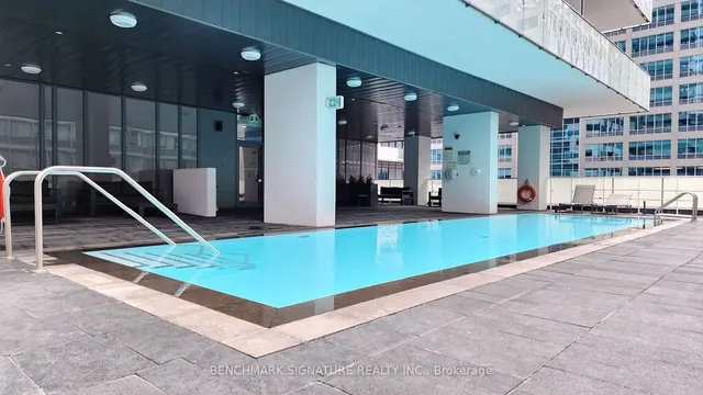 Additional image 22 of 25 Richmond St Unit 2415