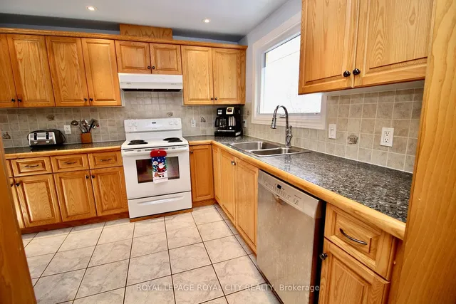 Additional image 13 of 40 Kelly Dr