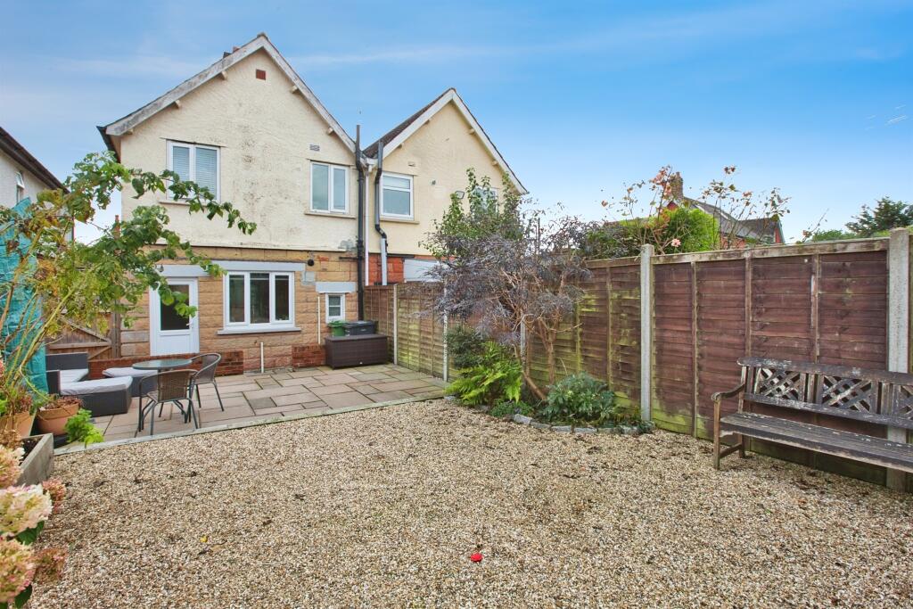 Additional image 17 of Grass Royal, YEOVIL
