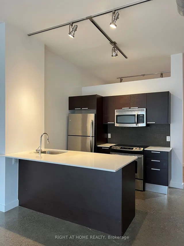 Additional image 10 of 625 Queen St Unit 408