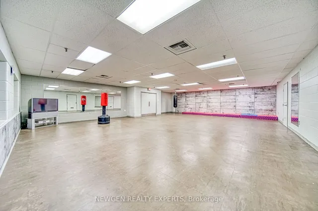 Additional image 23 of 25 Four Winds Dr Unit 913