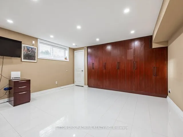 Additional image 31 of 17 Dorchester Dr