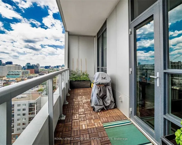 Additional image 13 of 38 Cameron St Unit PH20