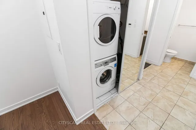 Additional image 18 of 12 york St Unit 3910