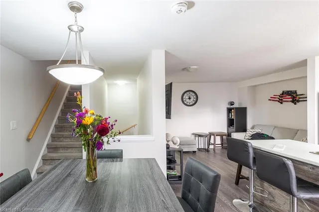 Additional image 15 of 1989 Ottawa St Unit 17E