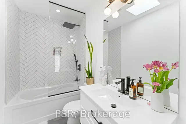 Additional image 22 of 116 Walpole Ave