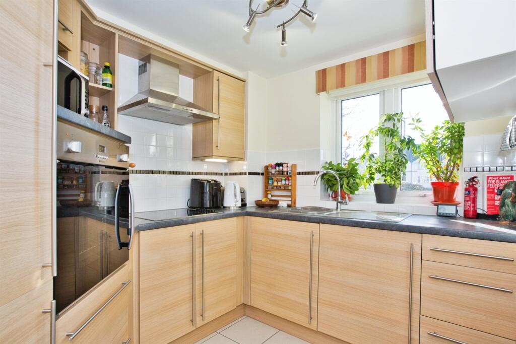 Additional image 4 of Charlton Road, Shepton Mallet
