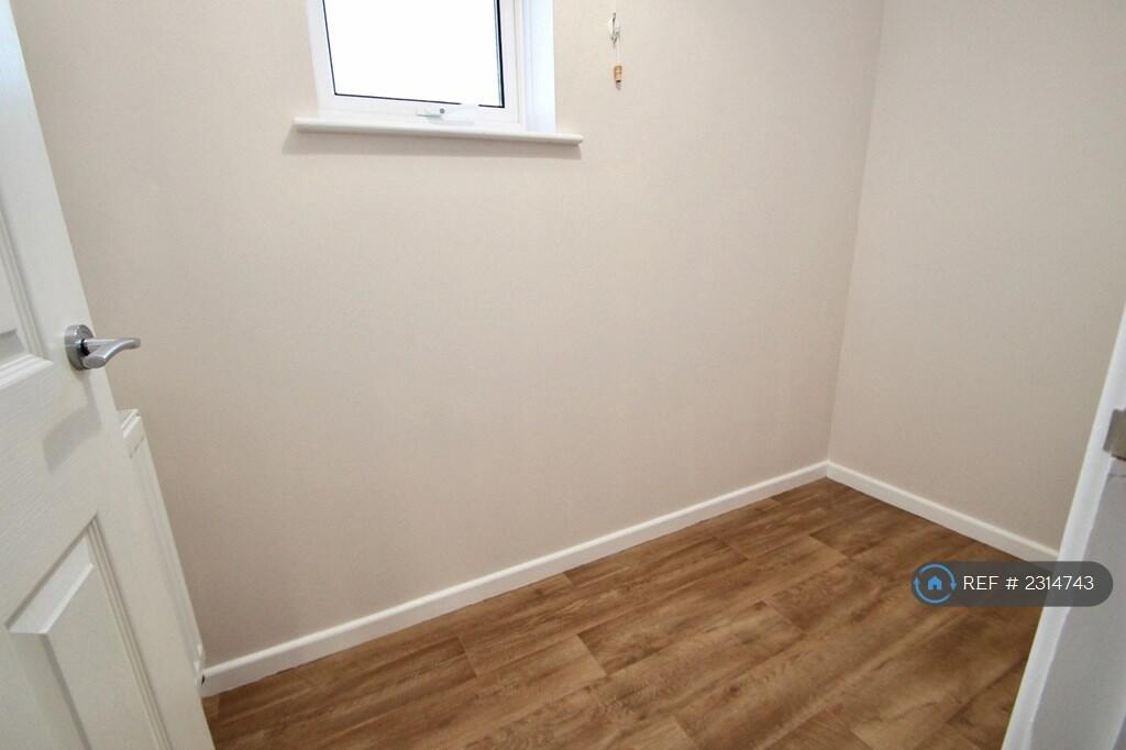Additional image 3 of Strode Road, Street, BA16